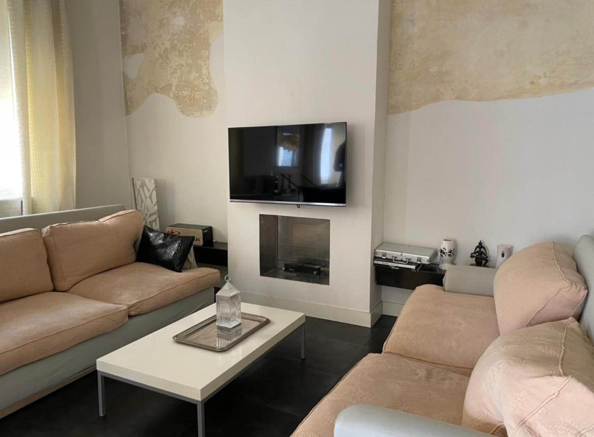 Apartment เวโรนา ภายนอก รูปภาพ